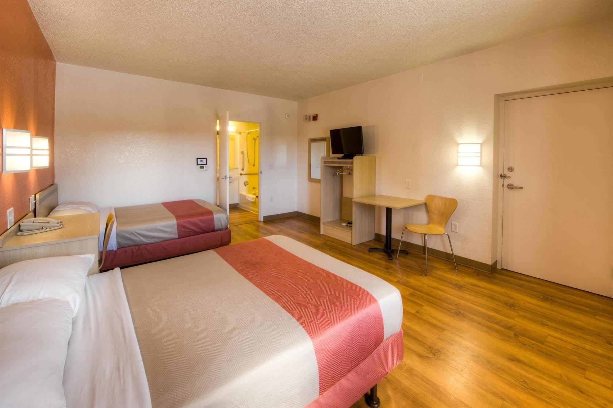 Motel 6-Niantic, Ct - New London Buitenkant foto